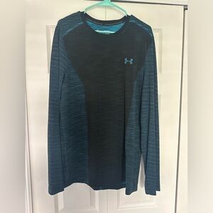 Under Armour Long Sleeve T-Shirt XL Black Blue
